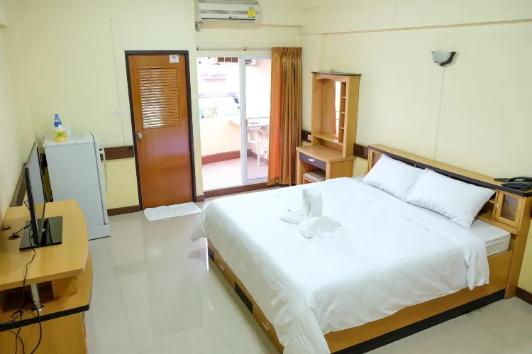 ห้องพักที่มีเตียงคิงไซส์ปลอดบุหรี่