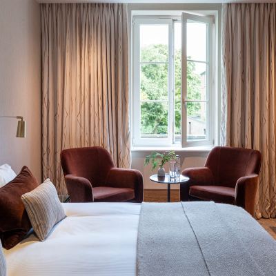 Classic King Room The Grove Promo Code