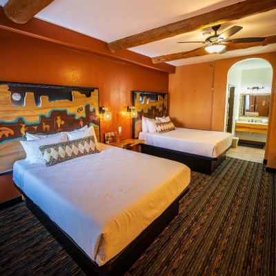 Deluxe Room with Two Queen Beds Southwest Inn at Sedona Promo Code