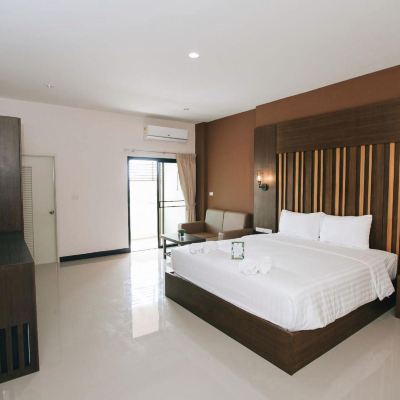 Superior Double Room Smart Hotel Promo Code