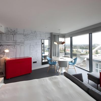 Standard Room Radisson Red Glasgow Promo Code