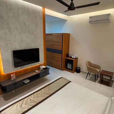 Villa with Private Pool SILVER CLOUD Promo Code