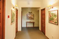 Dom Shale Hotel
