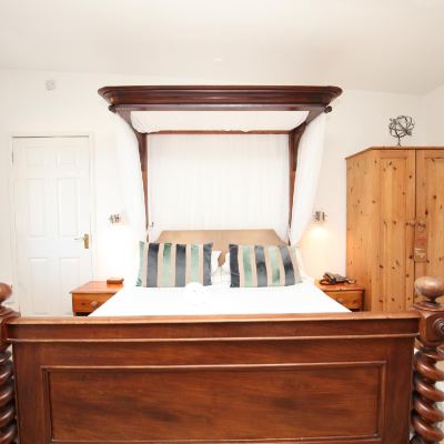 King-Ensuite with Shower-Sea View-Room 2 Large The Driftwood Spars Promo Code