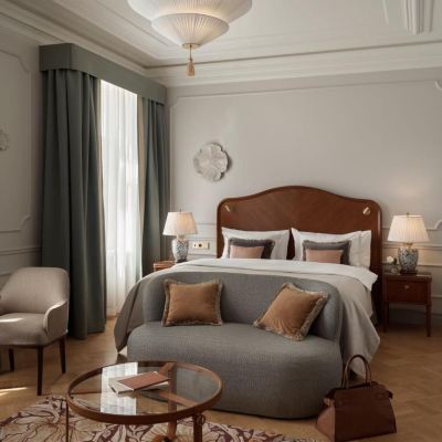 Executive King Room With Park View Hotel Kamp Promo Code