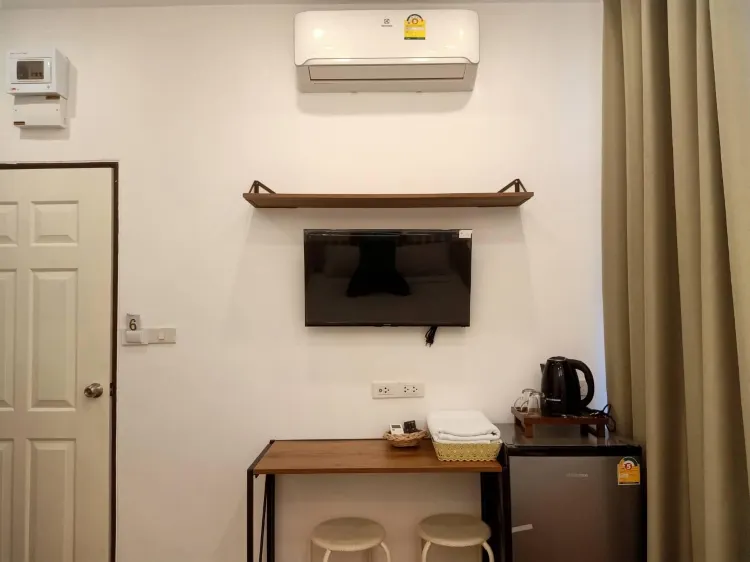 ห้องสแตนดาร์ด เตียงใหญ่ 1 เตียง