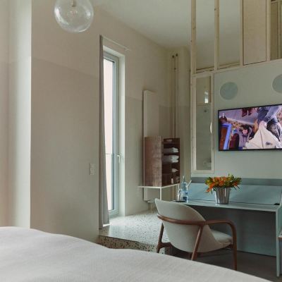 Overlook Michelberger Hotel Promo Code