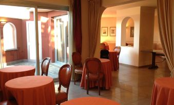Hotel Daniel - Housity