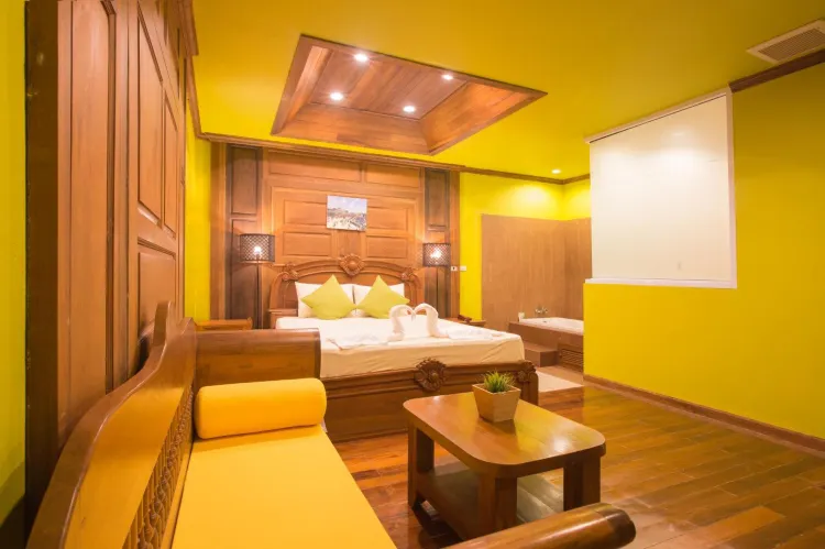 ห้องดีลักซ์ เตียงใหญ่ 1 เตียง