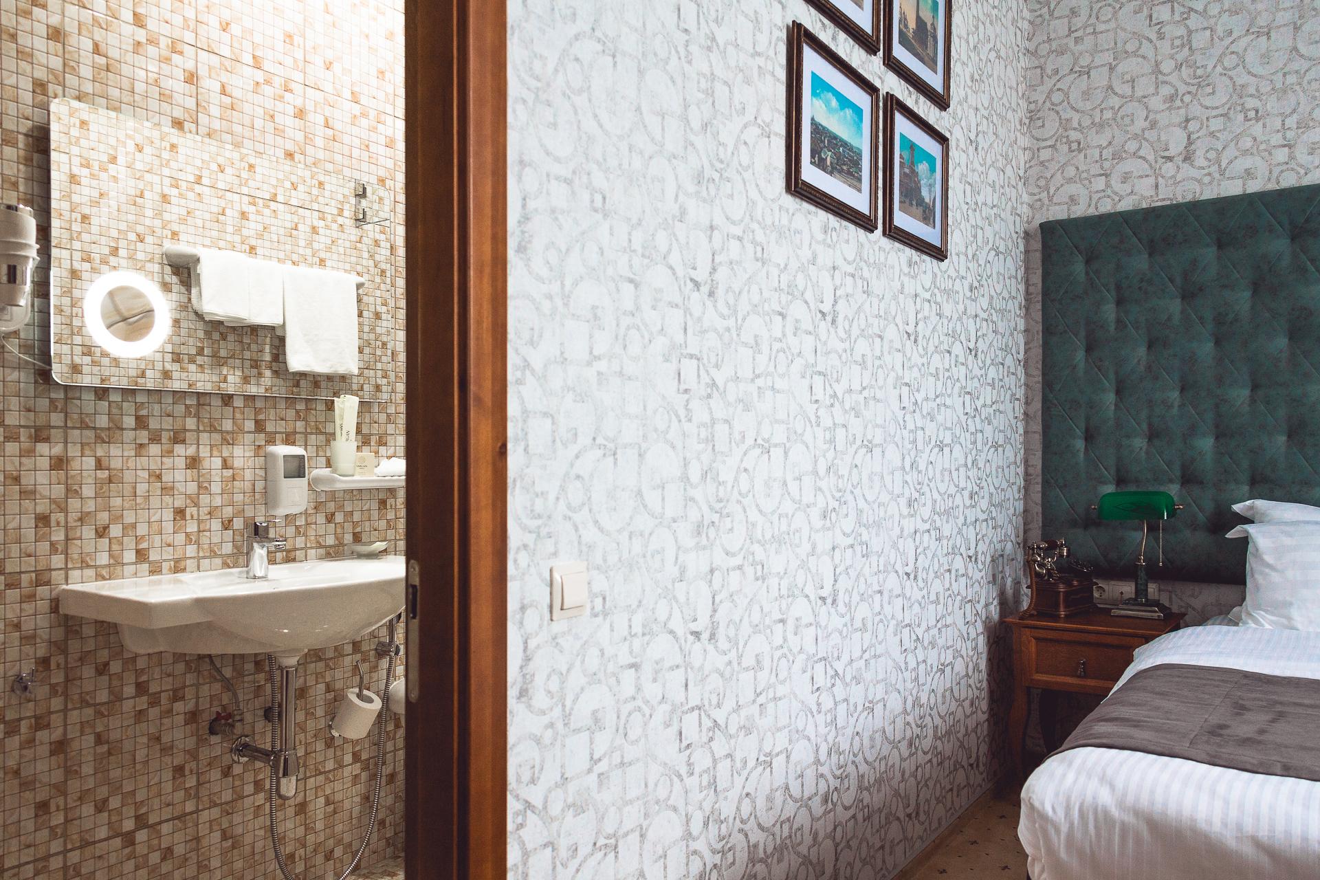 套房双人或双床间