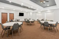 La Quinta Inn & Suites by Wyndham Guthrie