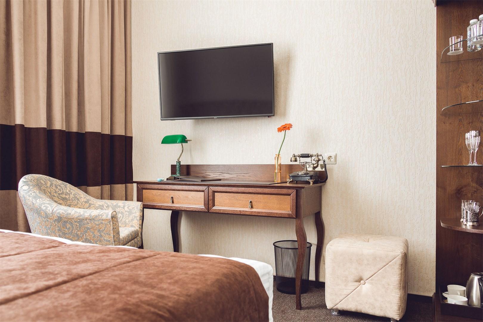 高级双人/双床间