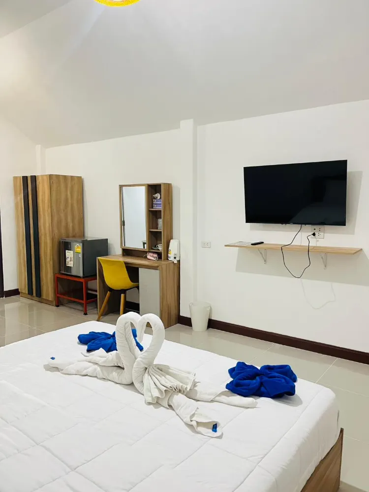 ห้องซูพีเรียร์ เตียงใหญ่ 1 เตียง