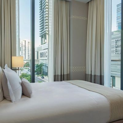 Luxury King Studio SLS Lux Brickell Promo Code