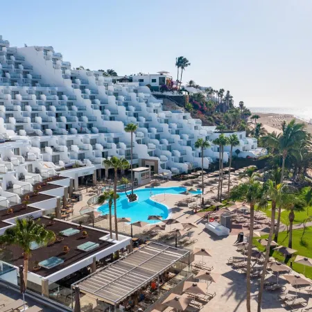 Hotel Riu Palace Calypso - Adults Only Отели в г. Морро Хабле