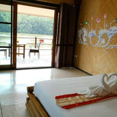 ระเบียง(tara) รหัสโปรโมชั่น บานาน่า รีสอร์ท แอนด์ สปา
