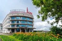 Mayak Hotel Korpus Om