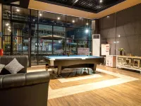 Premiere Hotel Tegal Hotels in Tegal