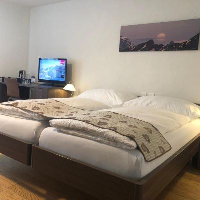 Standard Triple Room Hotel Crystal Interlaken Promo Code