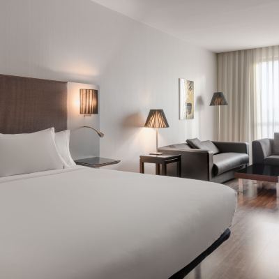 高級特大床房 科斯拉達機場萬豪AC酒店優惠