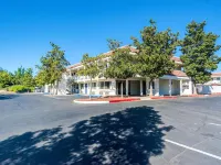 Motel 6 Redding, CA - South โรงแรมในเร็ดดิ้ง