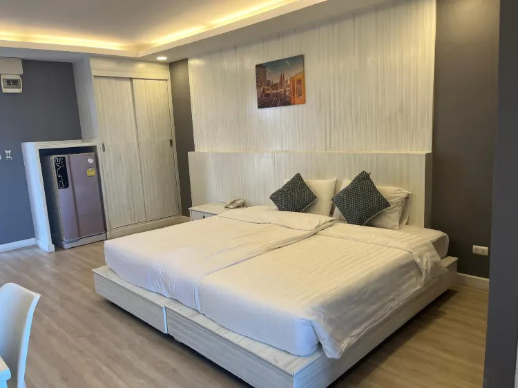 ห้องเตียงใหญ่