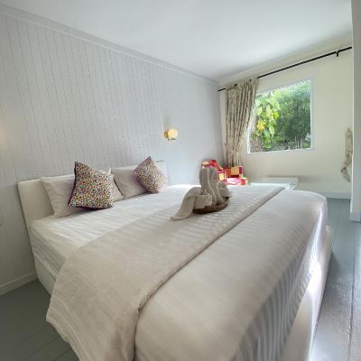 Standard Room with One Bed Dandelion Resort Promo Code