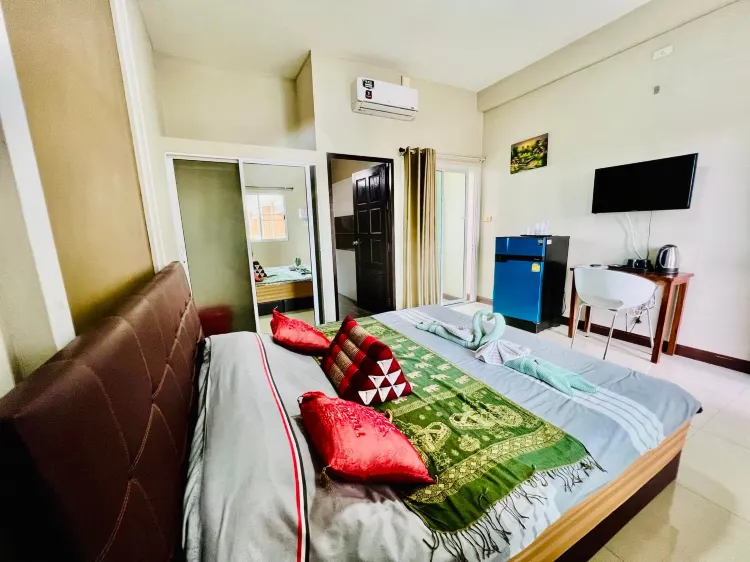 Standard One Bed Room