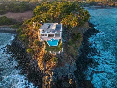 Paradise Surf Hotel Hotels in 