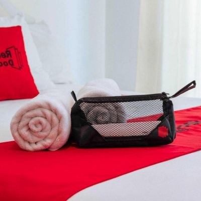 Reddoorz Room RedDoorz Syariah @ Sunan Bonang Magelang Promo Code