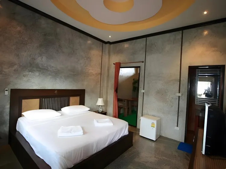 ห้องสแตนดาร์ด เตียงใหญ่ 1 เตียง