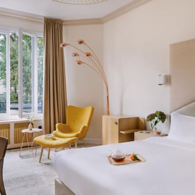 Deluxe Double Room Sonder Atala Champs-Elysees Promo Code