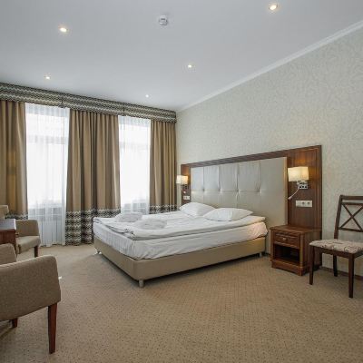 Superior Room With Double Bed U Zolotykh Vorot Hotel Promo Code