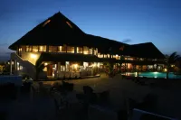 Jacaranda Beach Resort Отели в г. 