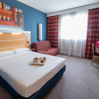 Standard Triple Room, 1 Double Bed With Sofa Bed Idea Hotel Torino Mirafiori Promo Code