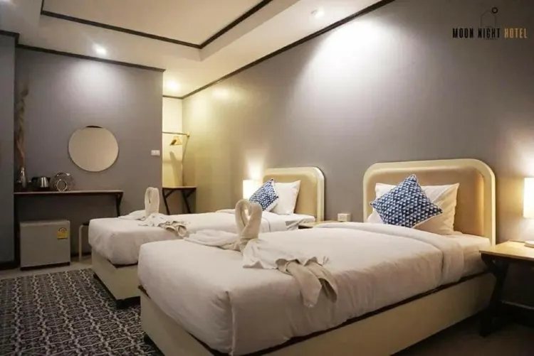 ห้องเตียงคู่หรือเตียงแฝดไม่มีหน้าต่าง