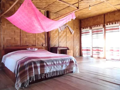 Phou Iu II Bungalow Hotels in 