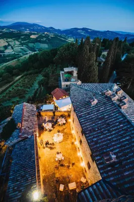Castello di Giomici Các khách sạn ở 