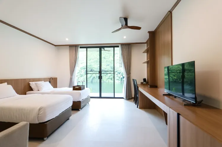 ห้องดีลักซ์ เตียงแฝด