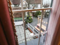 The Rose & Crown Hotels in Godalming
