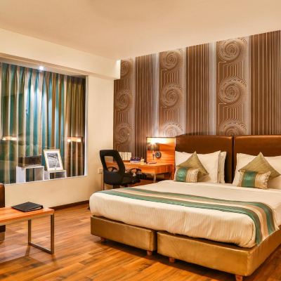 Club Queen Room T24 Residency Promo Code