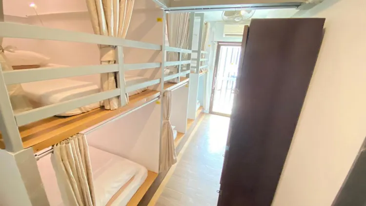 Mixed Air Dormitory