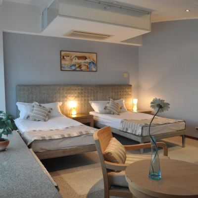 Suite Room With 2 Twin Beds Persona Promo Code