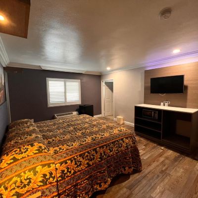Standard King Room Patio Motel, Los Angeles - LAX Promo Code
