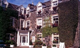 The Royal Hotel - Housity