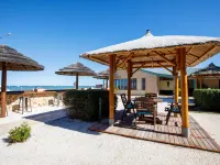 Shark Bay Seafront Apartments Hotels in Denham