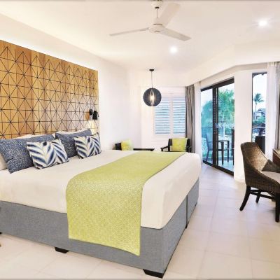 瀉湖景高級特大床間 斐濟麗笙度假酒店優惠