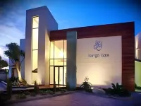 Isango Gate Hotels in 