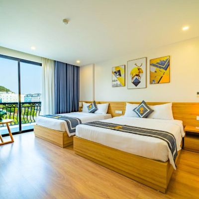 Deluxe Twin Room RIVER HOTEL Promo Code