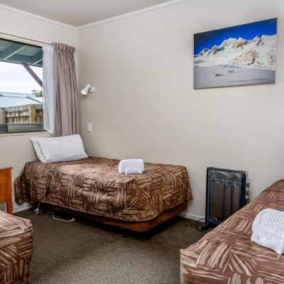 Two Bedrooms Cottage 10 Cottages Promo Code